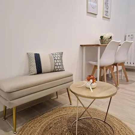 Apartament Bilocale Vicino Al Policlinico, Hesperia E Centro Storico Fibra Wi-fi Modena