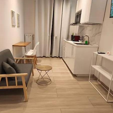 Apartament Bilocale Vicino Al Policlinico, Hesperia E Centro Storico Fibra Wi-fi Modena